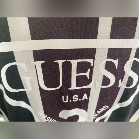 GUESS Men’s Oversized UO Exclusive Rexford Striped Tee Large - Picture 2 of 5